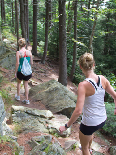hiking at mt sunapee state park