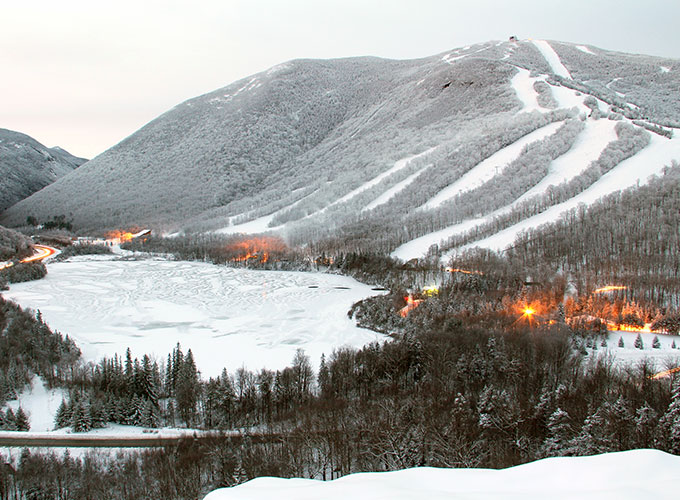 cannon mt ski area in winter