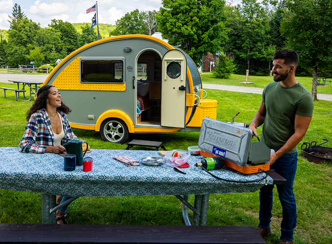 coleman state park lodge with teardrop camper