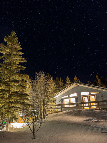 coleman state park whiskey jack lodge in winter