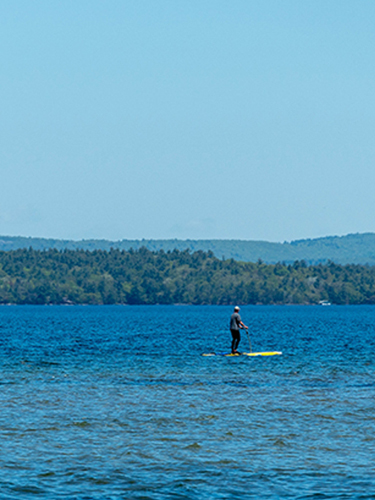 paddleboard at ellacoya state park