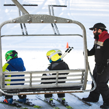 cannon mountain ski lift worker