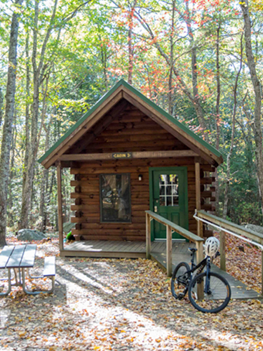 cabin at pawtuckaway state park
