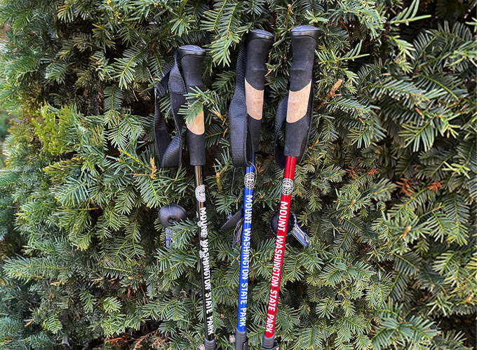 trekking poles with mt washington state park lettering