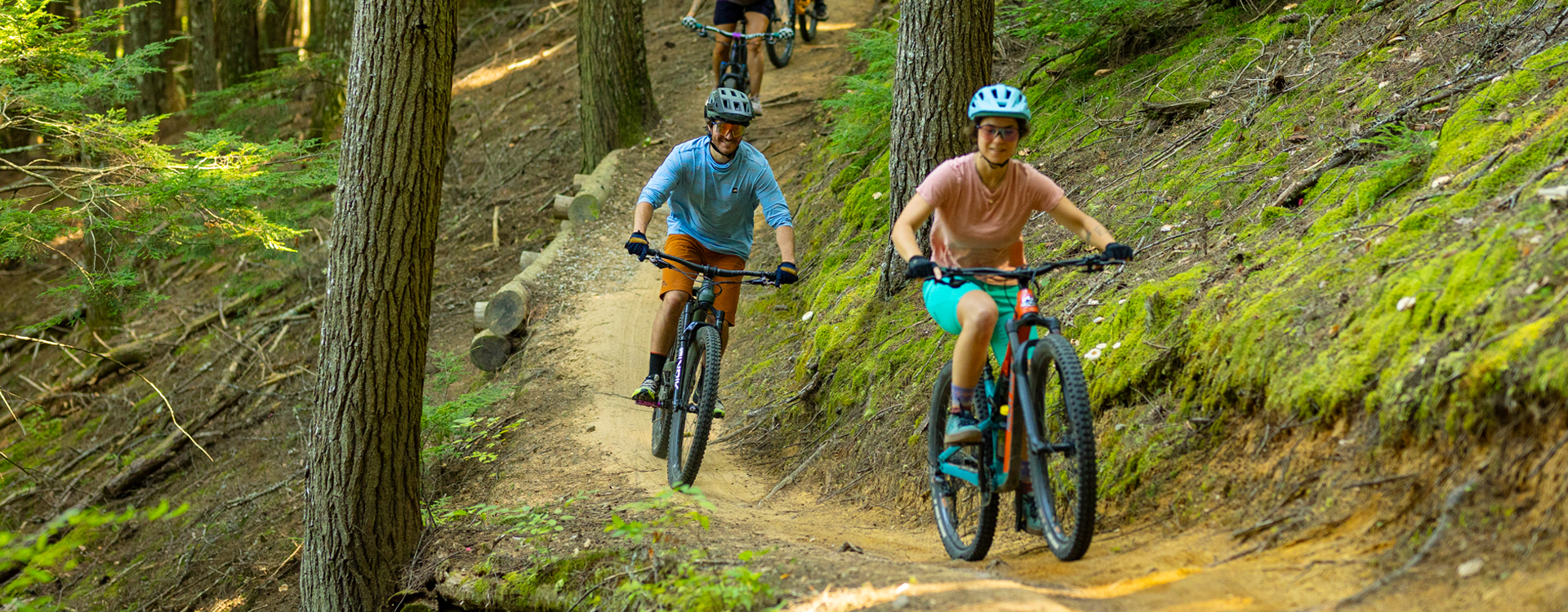 mountain bikers on the trail at bear brook state park