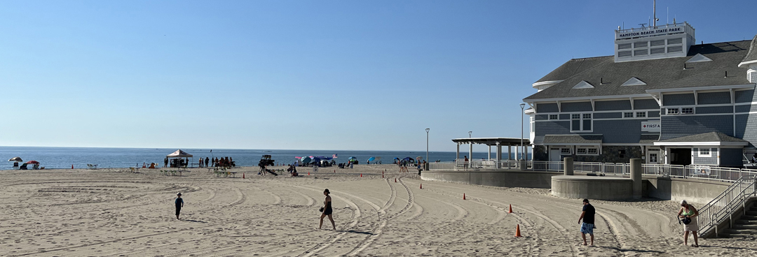 view of beach and seashell complex at hampton beach