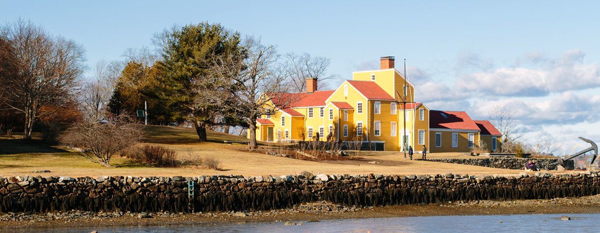 wentworth coolidge mansion first day hike