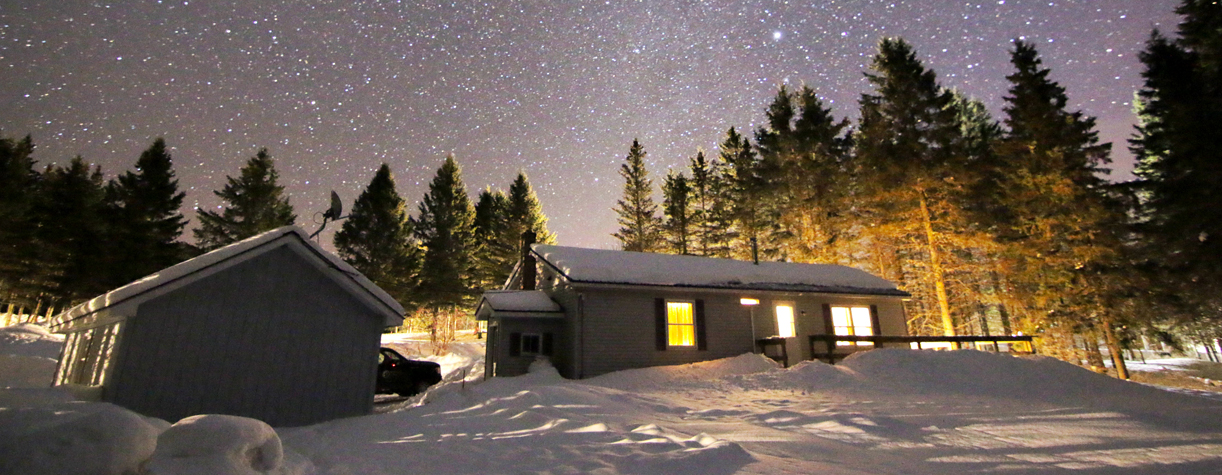 coleman lodges winter starry night