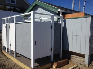 Outdoor changing stalls