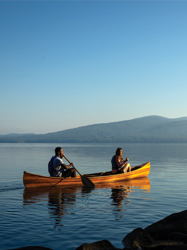 young couple canoeing at wellington state park