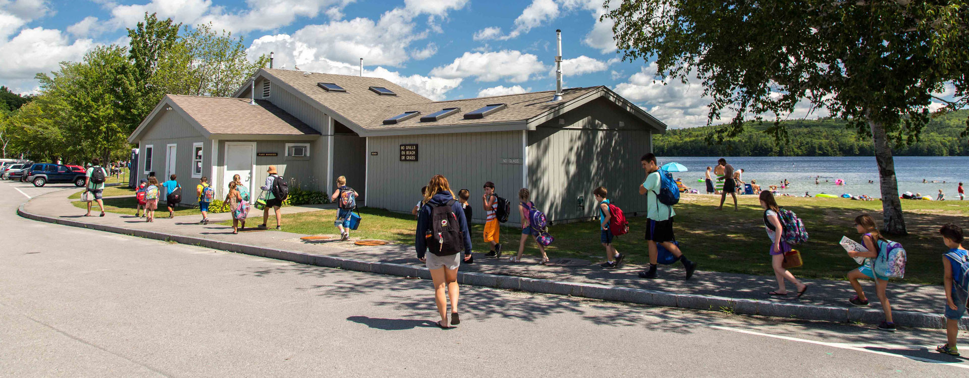 youth group arriving at mt sunapee beach