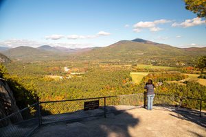 echo-lake-sp-cathedral-ledge_foliage_10-5-16_035.jpg